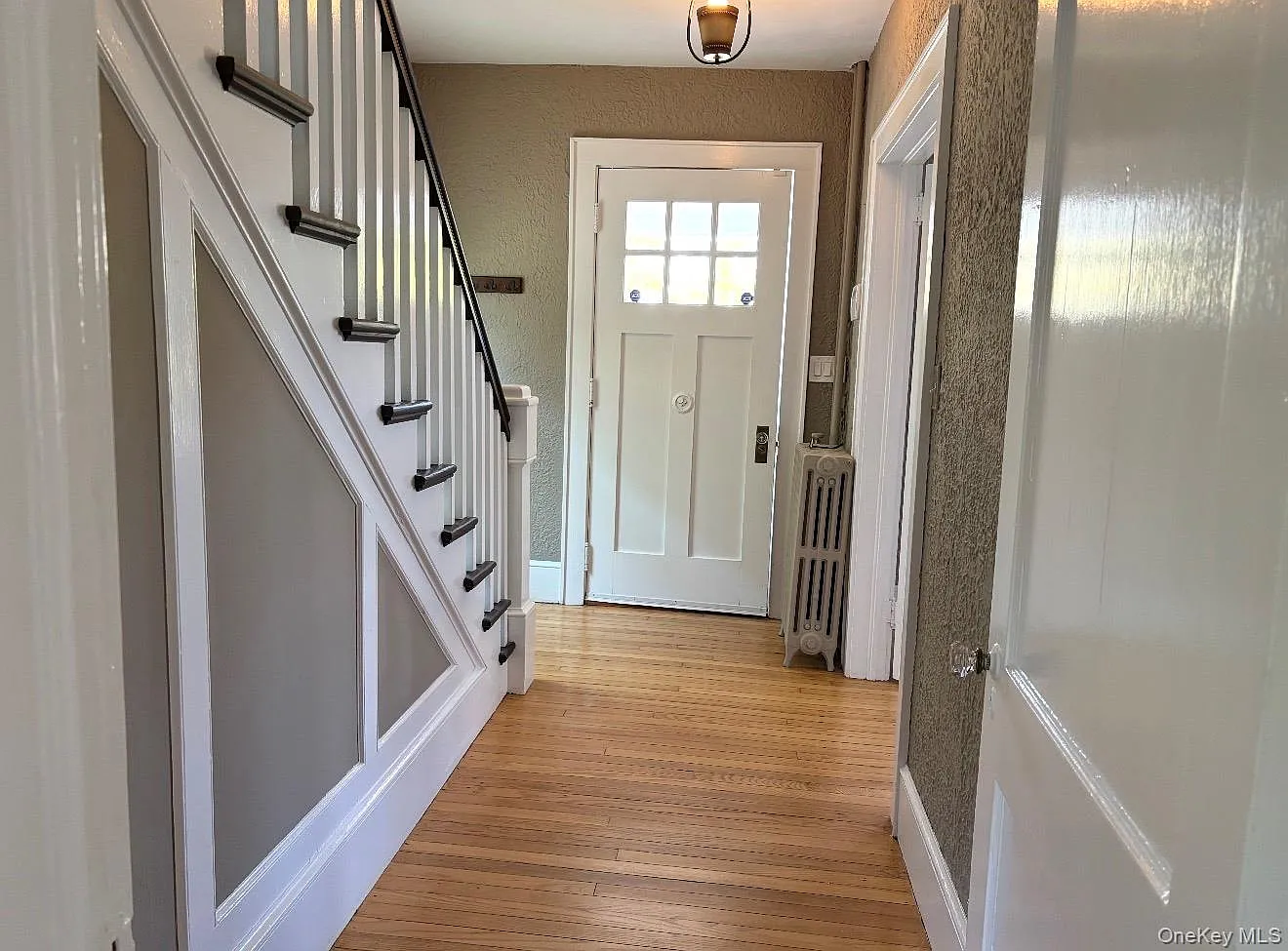 3 bed, 1.5 bath, $5,000 — Photo 3