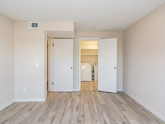 5th image of 7028 Heege Rd #26-206