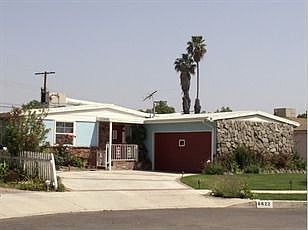 1st image of 6622 Longridge Ave