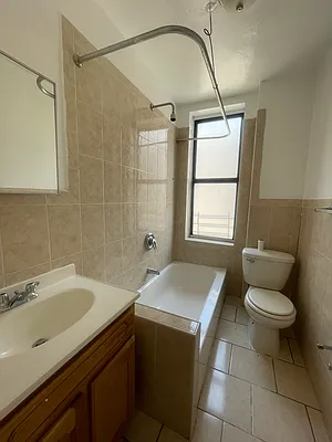 Rented by REAL New York | media 6