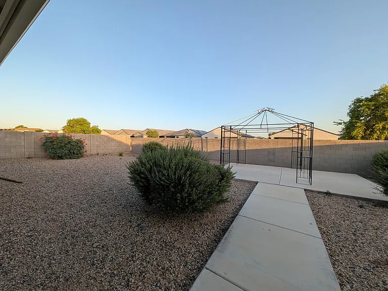 9407 E Alfalfa Dr — Photo 6