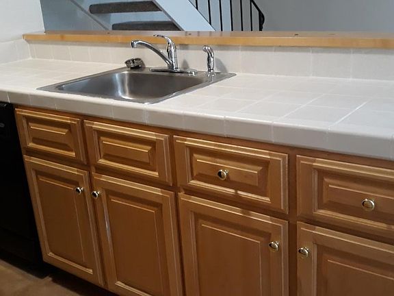 3rd image of 240 Breuner Dr APT 2