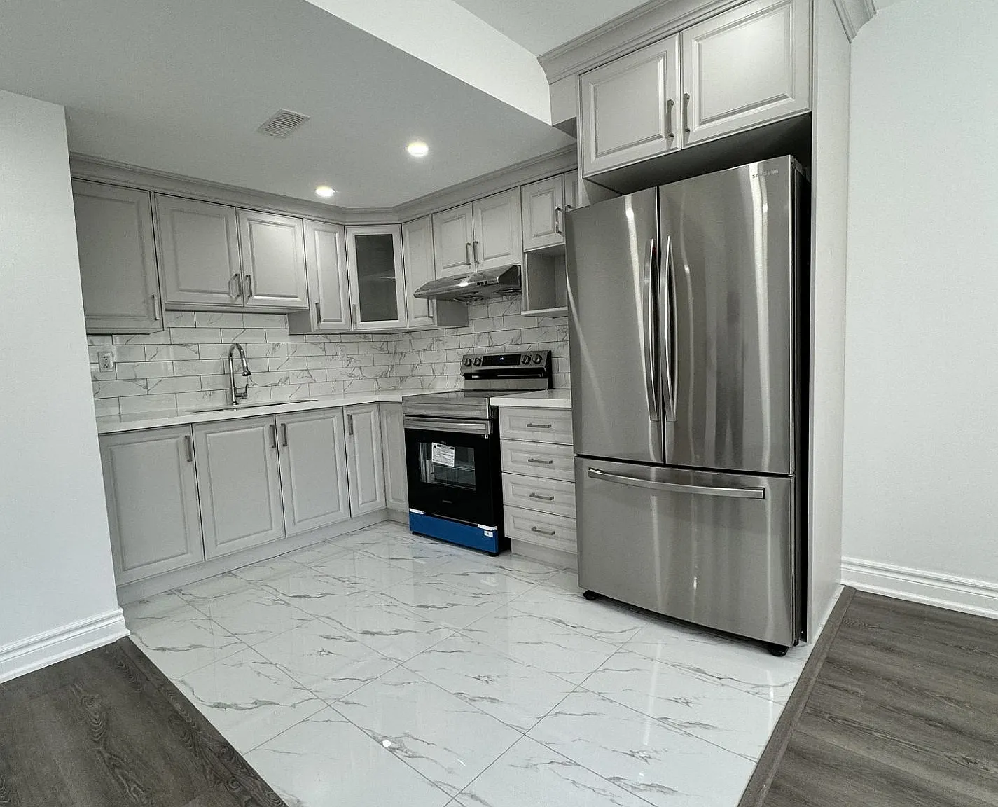 2 bed, $2,000 — Photo 3