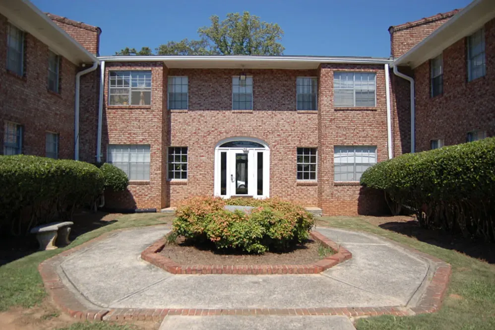 Windsor Hall — Photo 2