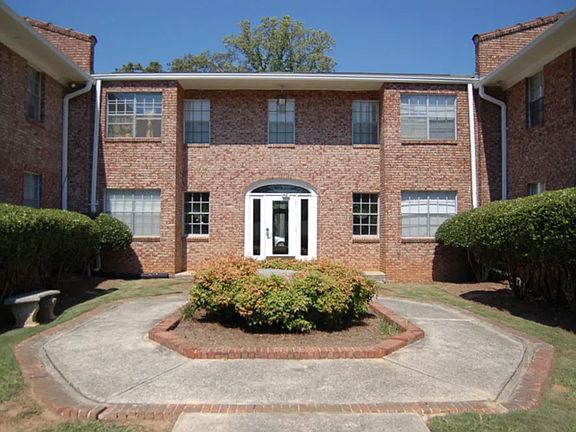 3rd image of 3703 Peachtree Rd NE #2cc516536