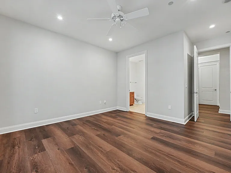 230 Tryon St #710 — Photo 23