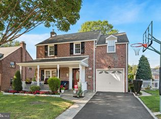 141 Friendship Rd, Drexel Hill, PA 19026
