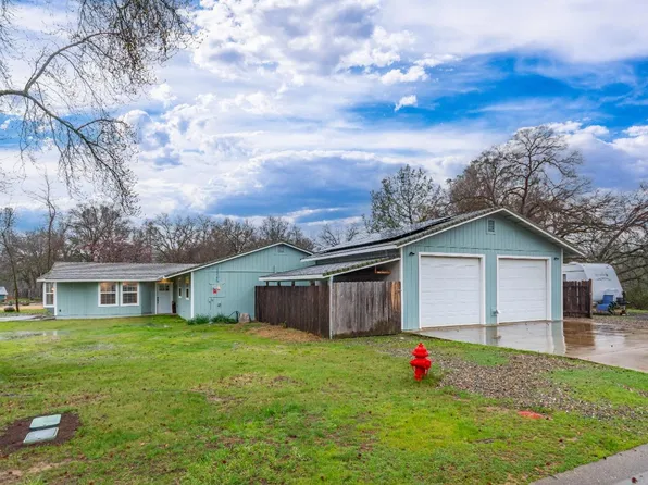 530 Sunlight Dr, Diamond Springs, CA 95619