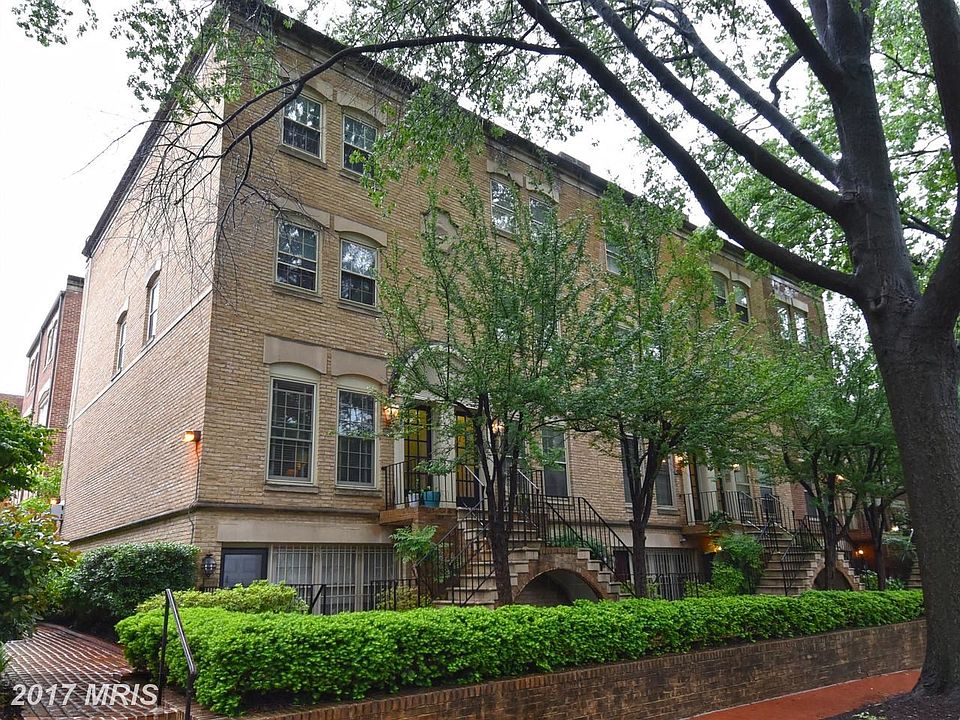 Exterior (Front)