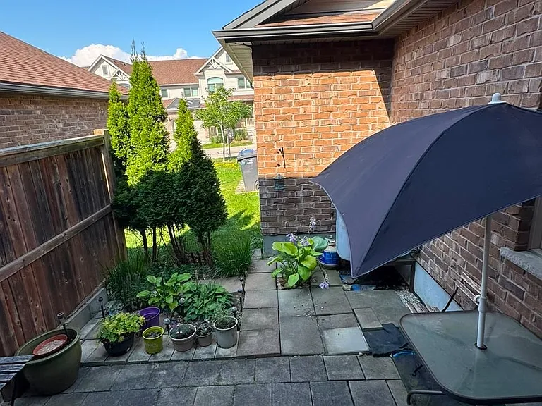 14 Amos Dr #29 — Photo 31