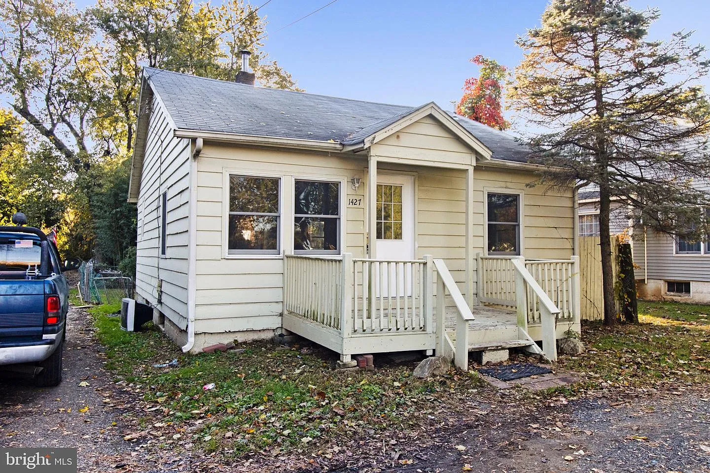 1427 Bristol Pike photo 1