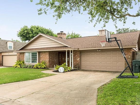 2nd image of 7709 Beaudelaire Cir