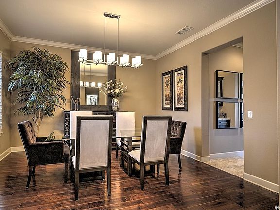 2nd image of 3030 Black Oak Dr