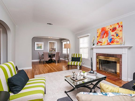 5th image of 452 E Ellsworth Ct