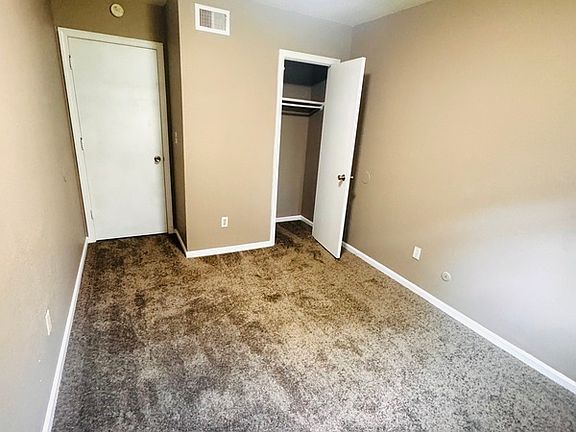 5th image of 1413 W Maple Ave #1413L