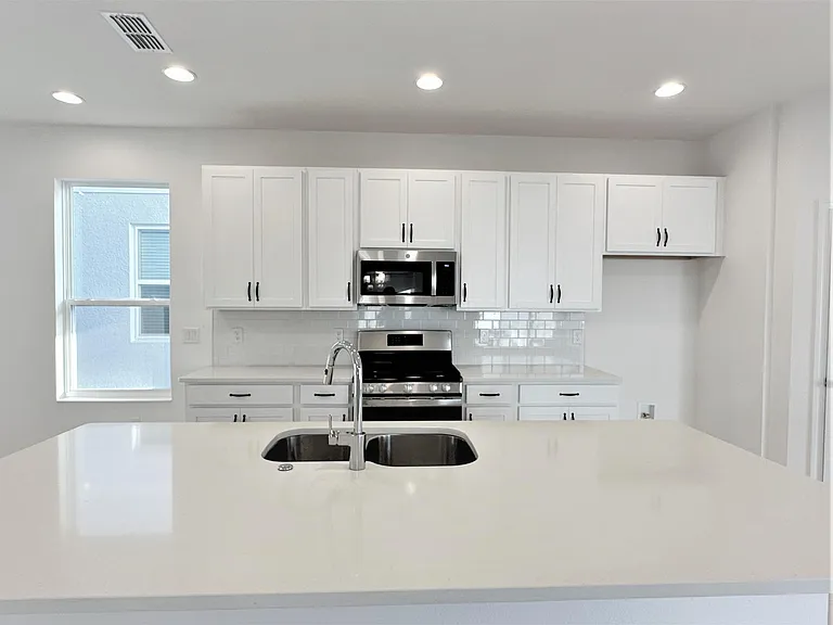 12530 Encore At Ovation Way — Photo 4