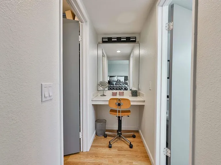 850 C Ave #4 — Photo 22