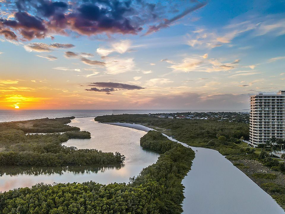 1st image of 440 Seaview Ct APT 812