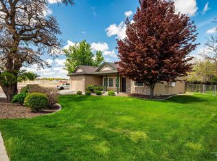500 E Victory Rd, Meridian, ID 83642
