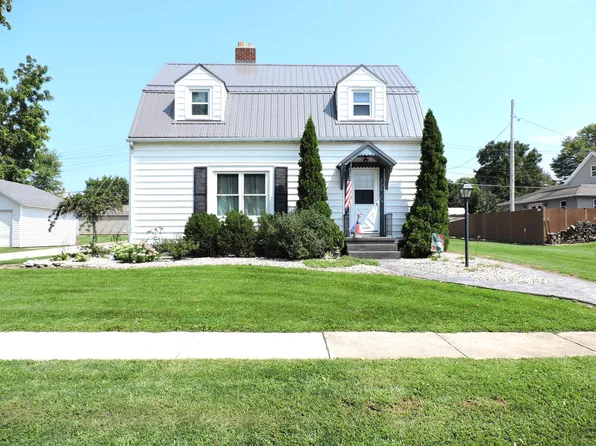 216 N West St, Saint Marys, OH 45885