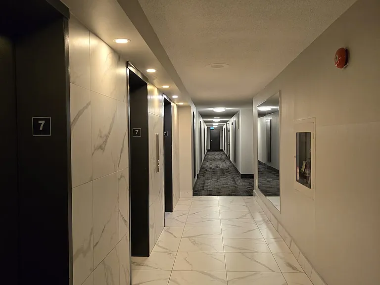 45 Sunrise Ave #708 — Photo 2