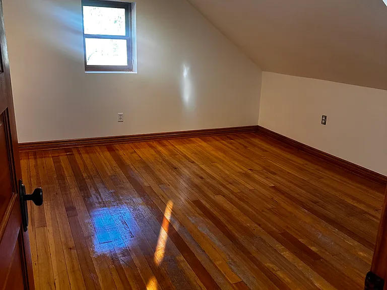 309 N Almond St — Photo 28
