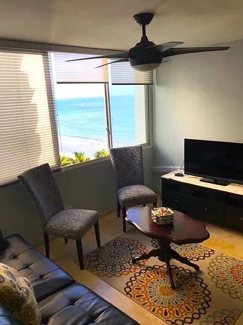2 bed, $1,900 — Photo 3
