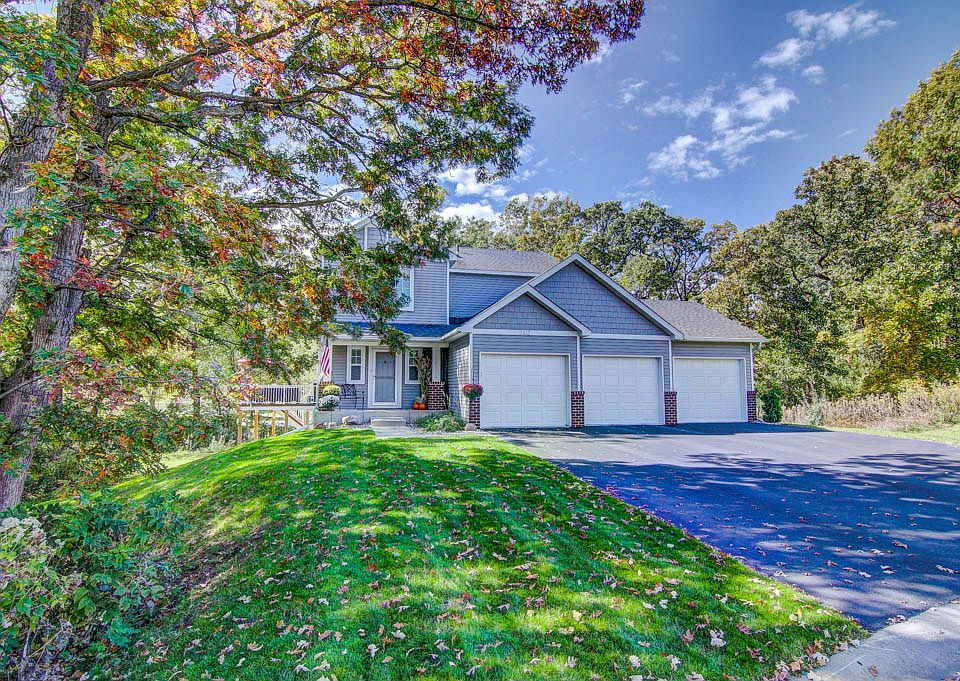 1st image of 2412 Springside Dr E