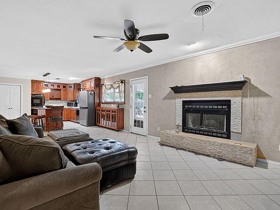 3rd image of 3704 Stanolind Ave