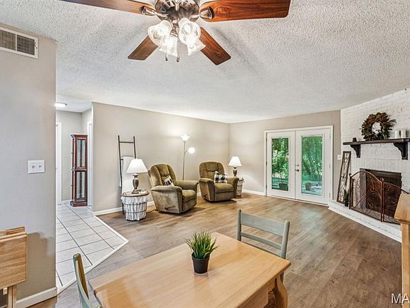 3rd image of 1436 Heritage Lndg APT 107