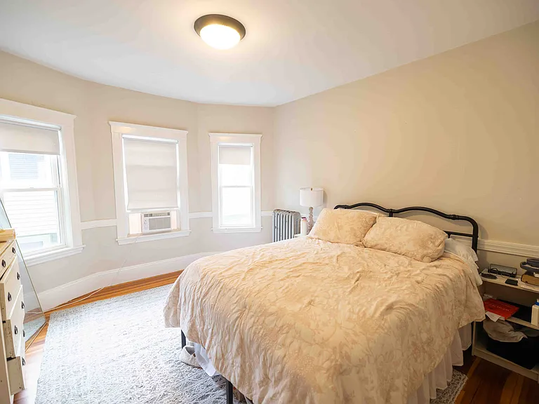 12 Benham St #2 — Photo 9