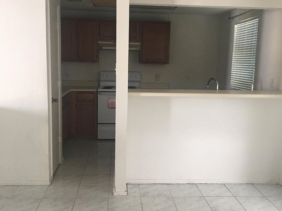 1st image of 3724 Flintwood Trl