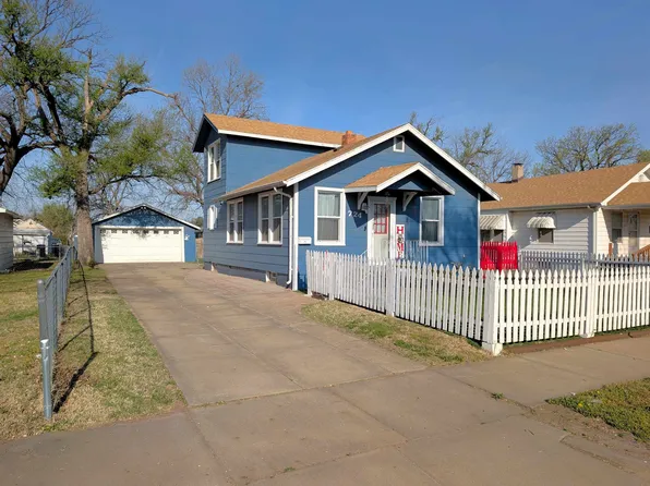 724 Custer St, Salina, KS 67401