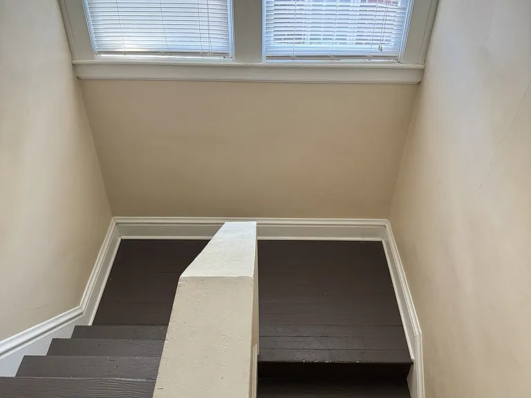 924-926 11th Avenue, Huntington WV - - — Photo 12