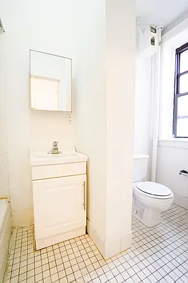 Rented by City Connections Realty | media 12