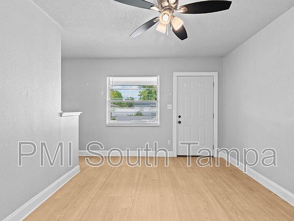 5th image of 3418 W Saint Louis St Unit B