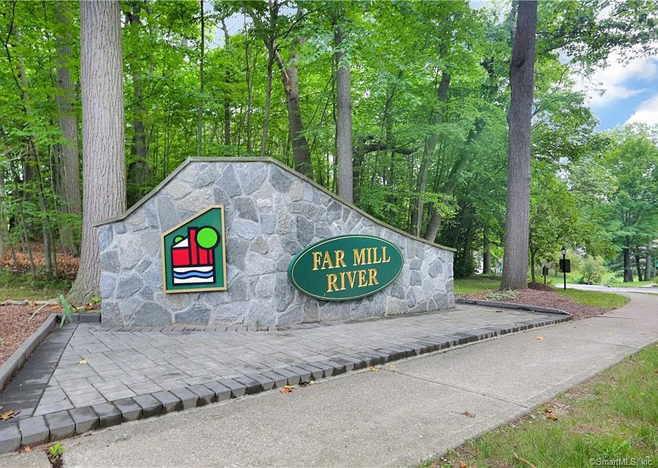 1st image of 15 Pine Needle Dr Unit C