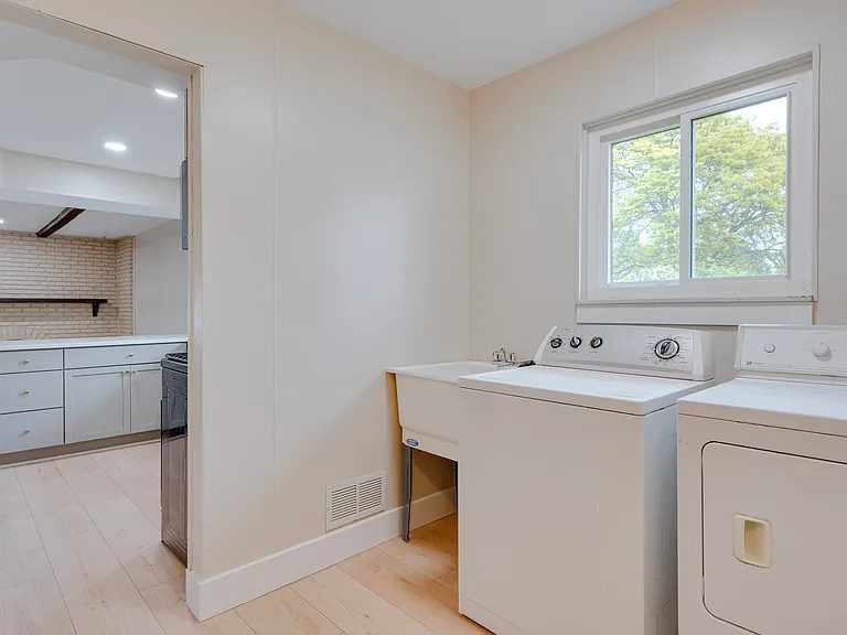 5806 Wedgewood Rd — Photo 35