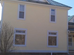 271 N Hurd Rd, Ortonville, MI 48462