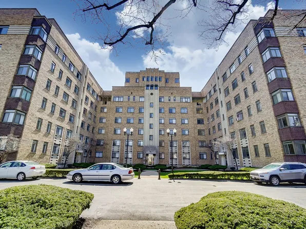 610-ROYAL YORK APARTMENTS, LLC