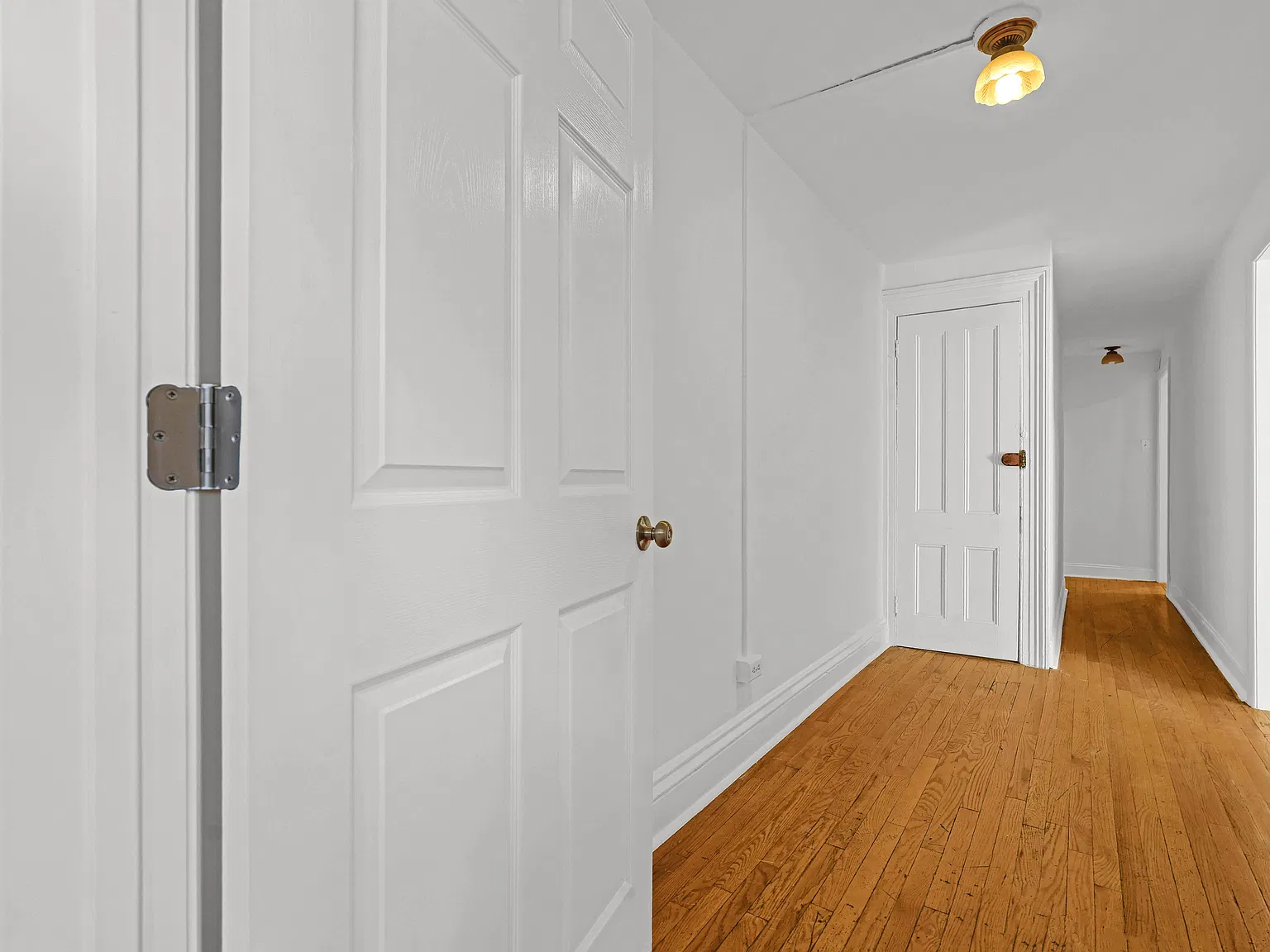 34 Tompkins Place — Photo 3