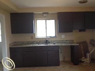 3rd image of 8129 Lochdale St