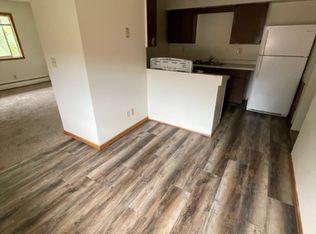 2136 Belmont Ln APT 3, Mound, MN 55364