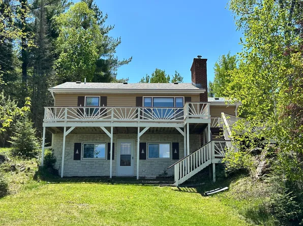 9267 Burris Dr, Cook, MN 55723
