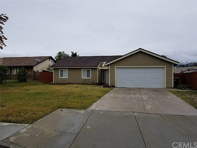 2nd image of 2050 W 48th St