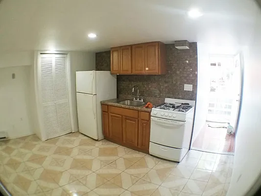 Rented by Bridge Realty | media 8