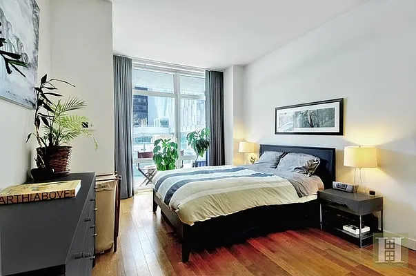 Sold by Halstead Real Estate | media 4