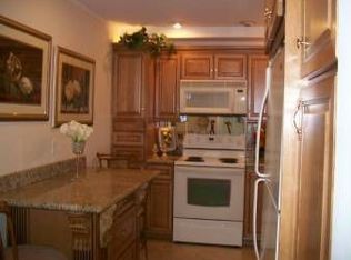 2851 S Ocean Blvd #103, Boca Raton, FL 33434