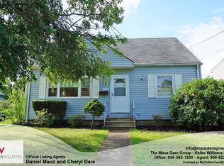 1200 Sylvan Dr, Haddon Heights, NJ 08035