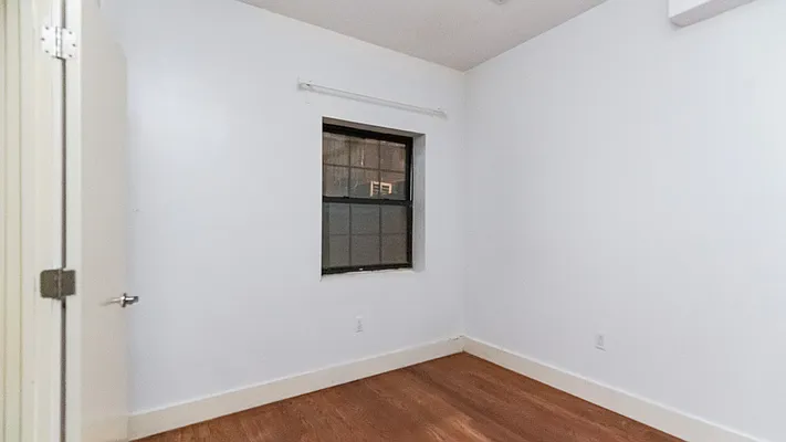Rented by Nooklyn NYC LLC | media 9